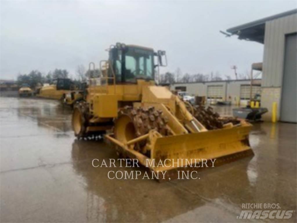 CAT 815F Spycharki kołowe