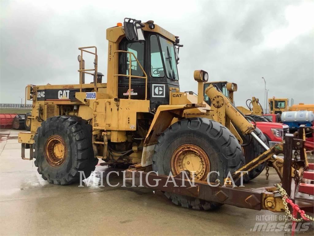 CAT 824C Ładowarki kołowe
