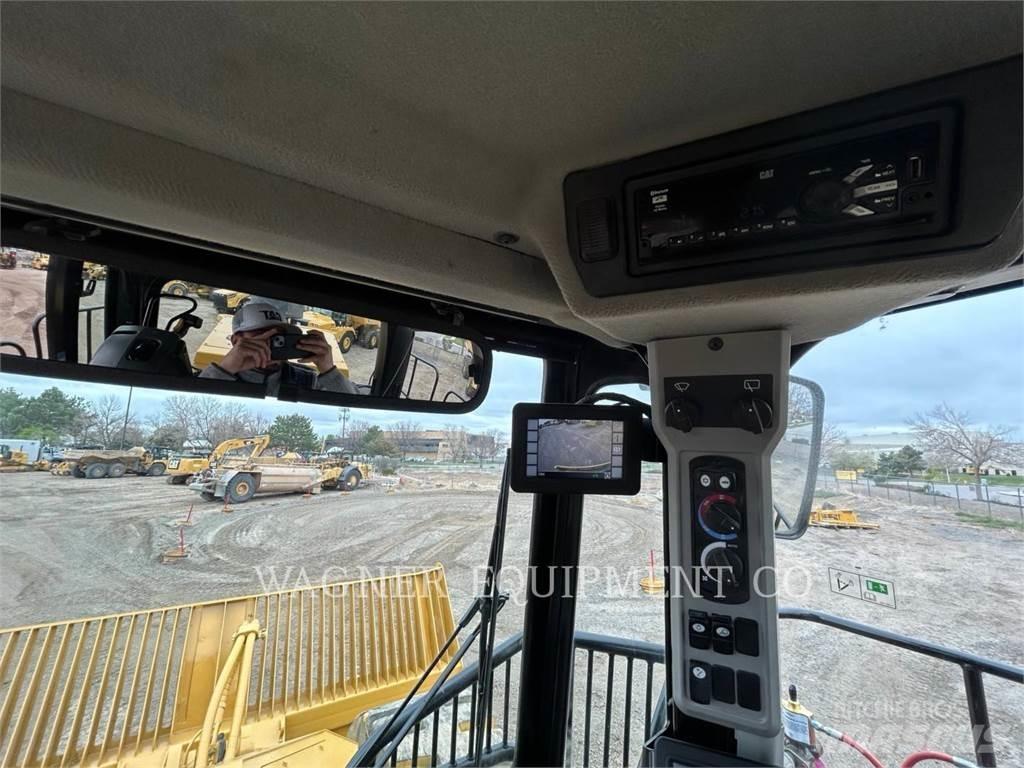 CAT 836K Ładowarki kołowe