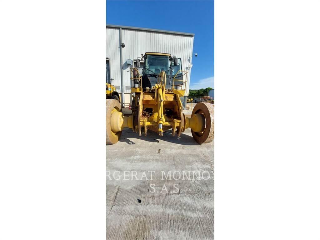 CAT 836K Spycharki kołowe