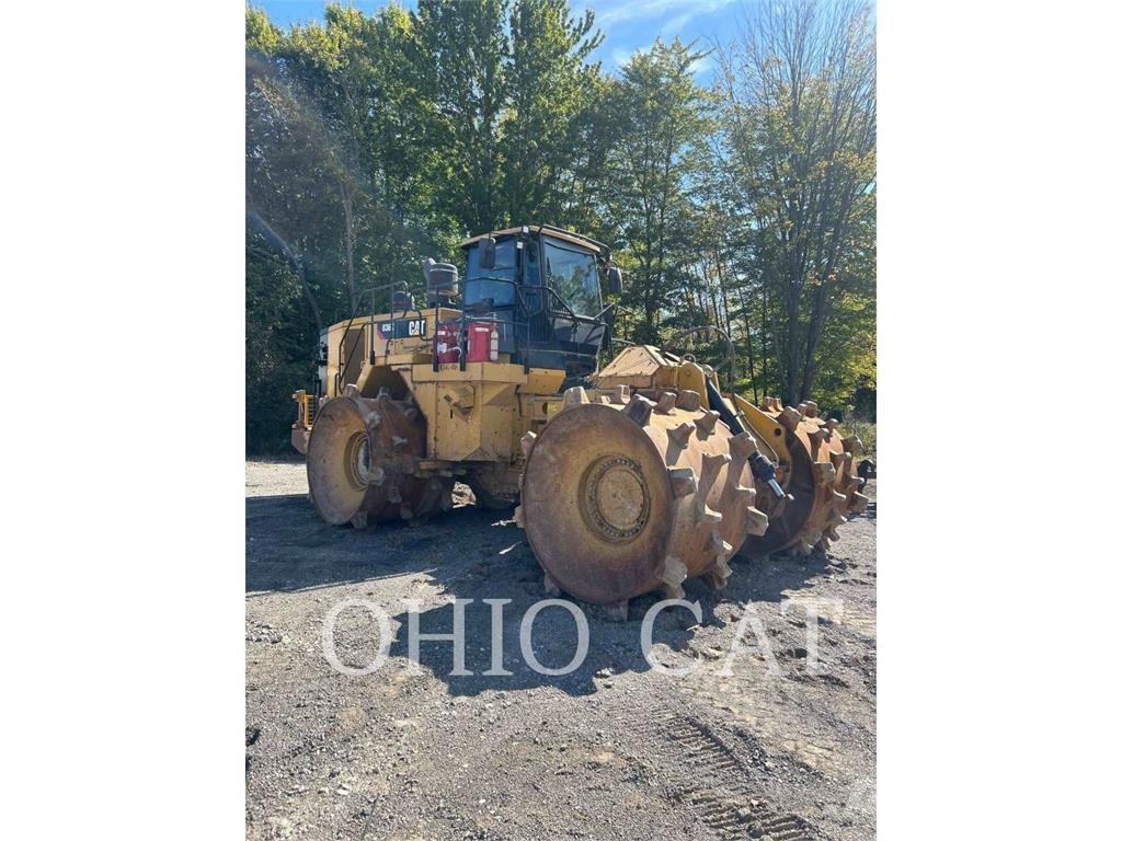 CAT 836K Spycharki kołowe