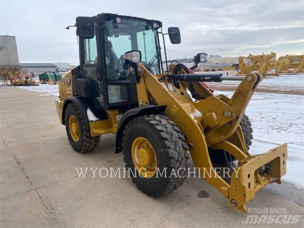 CAT 906 Ładowarki kołowe