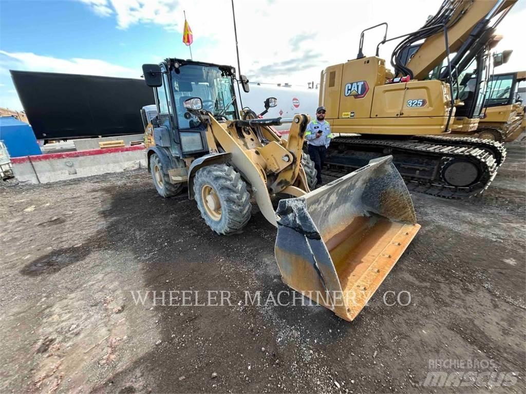 CAT 906 Ładowarki kołowe