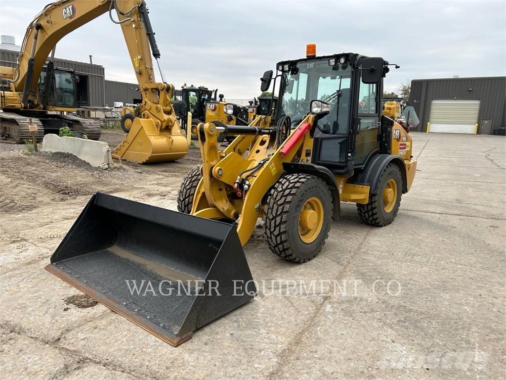 CAT 906 Ładowarki kołowe