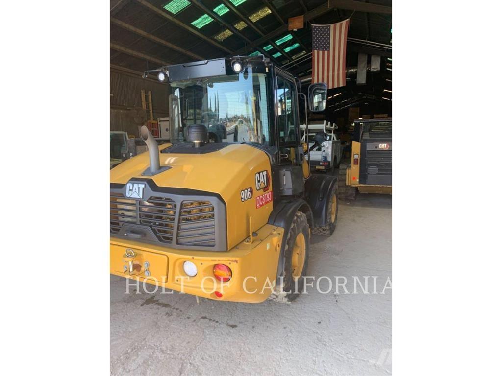 CAT 906 Ładowarki kołowe