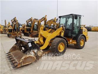 CAT 906M Ładowarki kołowe