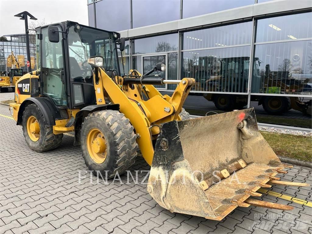 CAT 906M Ładowarki kołowe