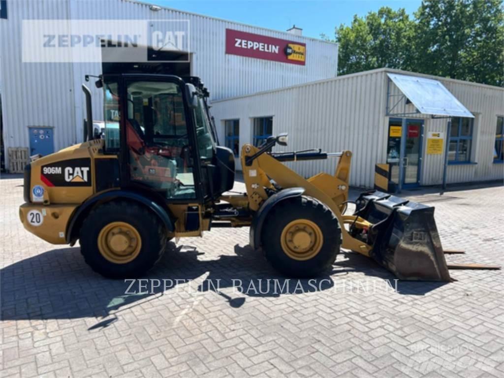 CAT 906M Ładowarki kołowe