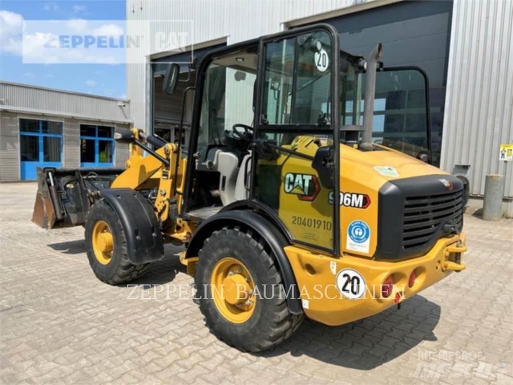 CAT 906M Ładowarki kołowe