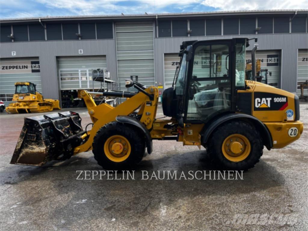CAT 906M Ładowarki kołowe