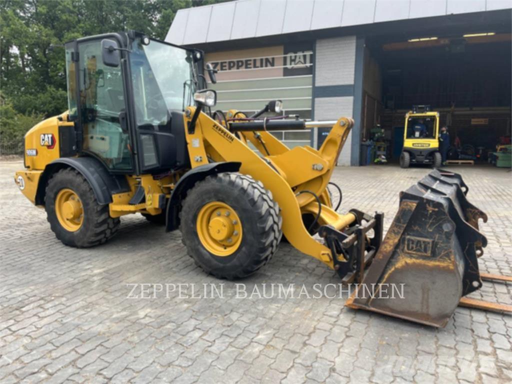 CAT 906M Ładowarki kołowe