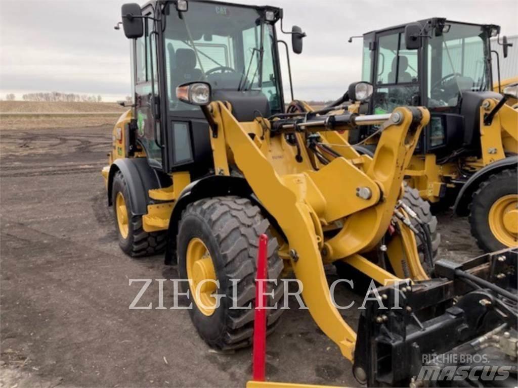 CAT 907M Ładowarki kołowe