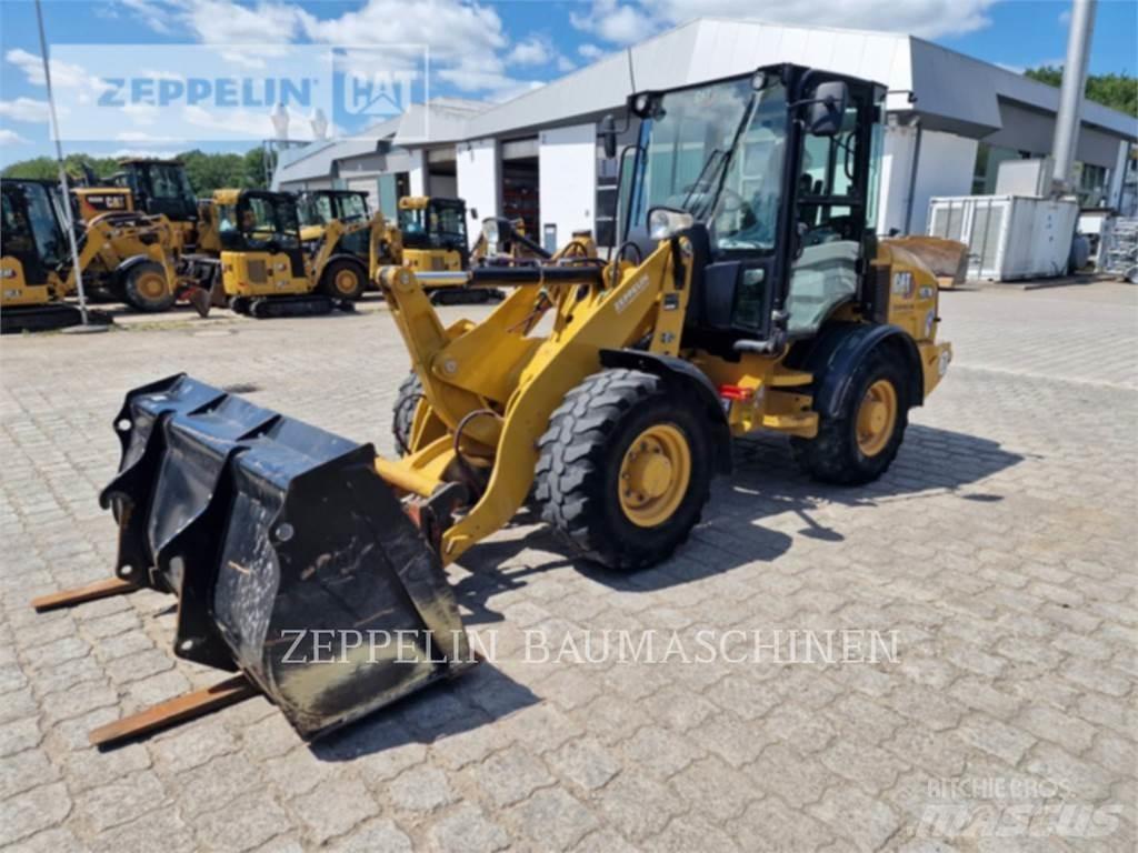 CAT 907M Ładowarki kołowe