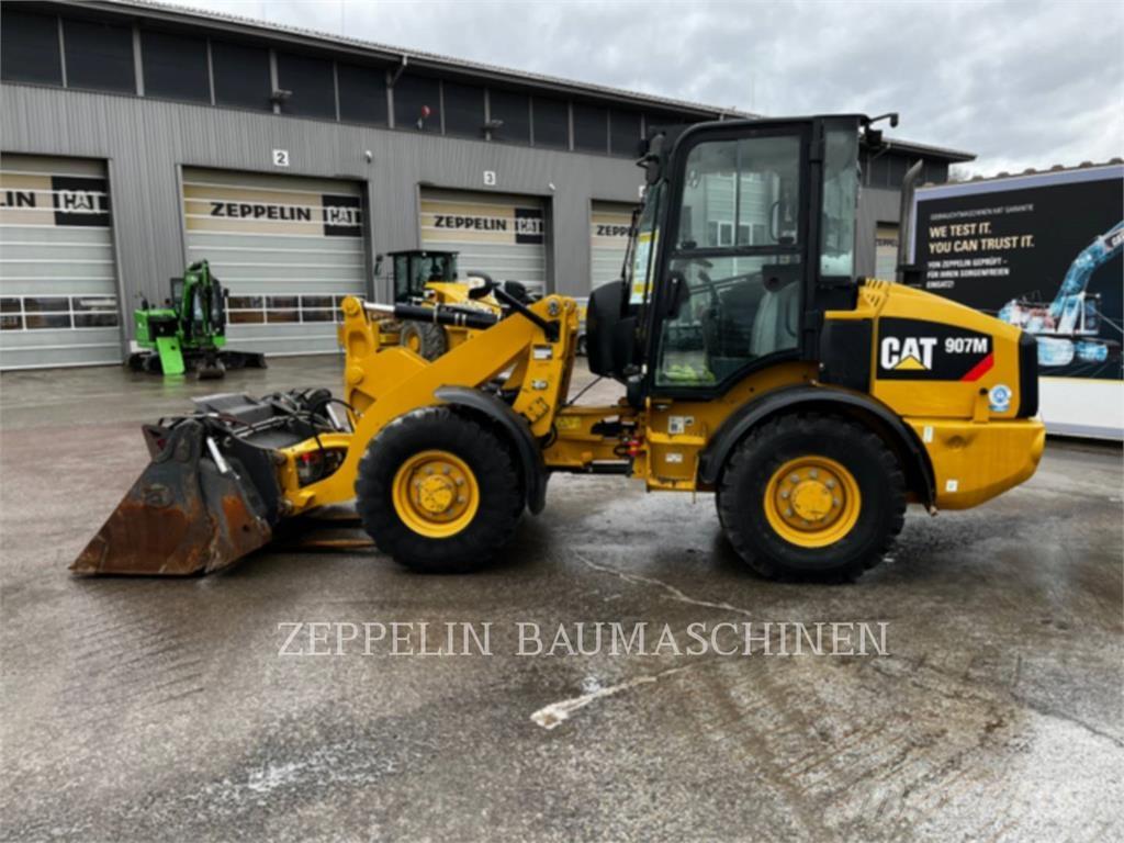 CAT 907M Ładowarki kołowe