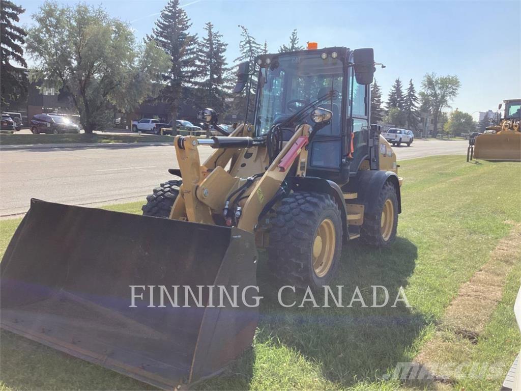 CAT 908 Ładowarki kołowe