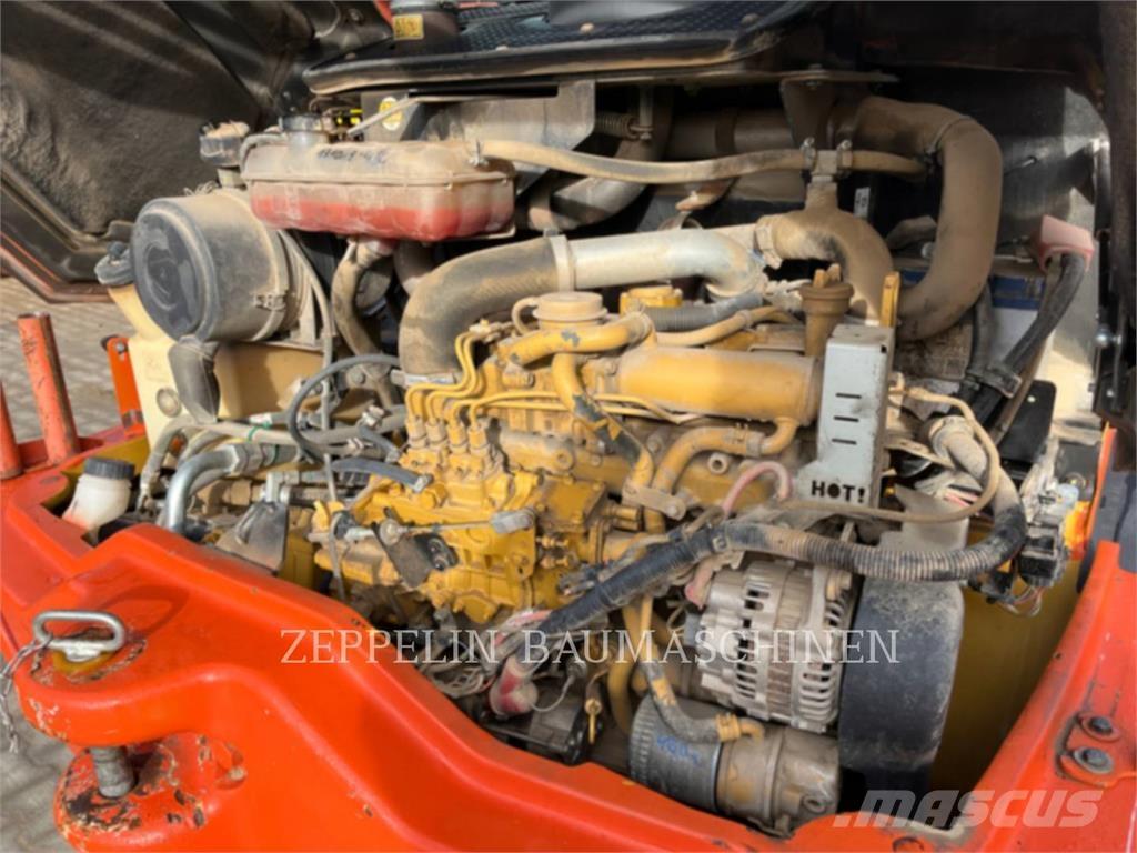 CAT 908H Ładowarki kołowe