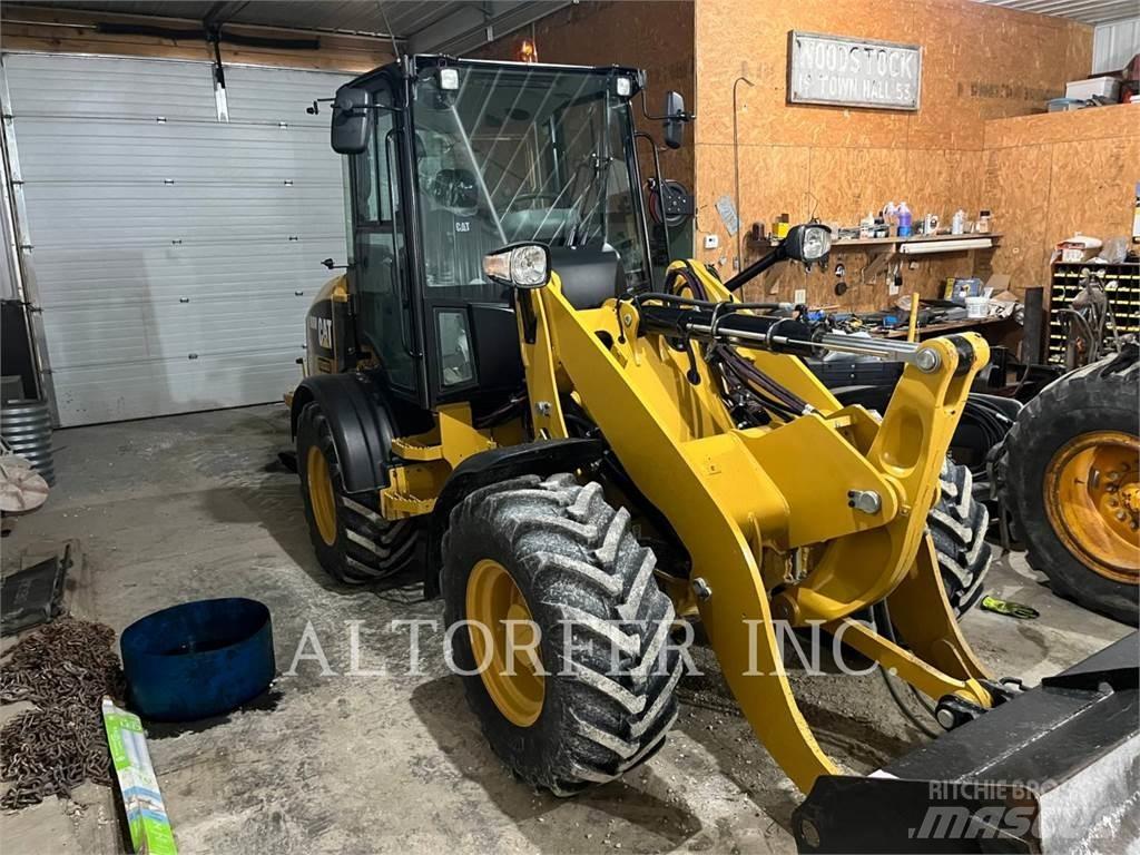 CAT 908M Miniładowarki
