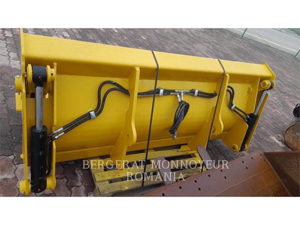 CAT 908M Ładowarki kołowe