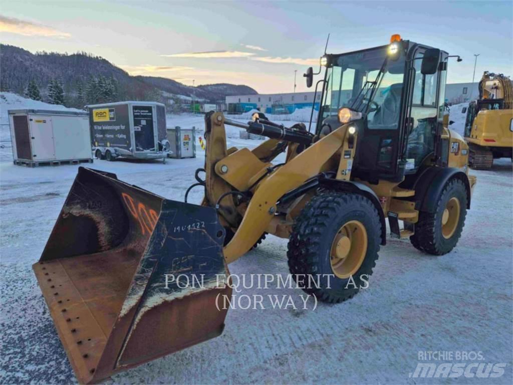CAT 908M Ładowarki kołowe