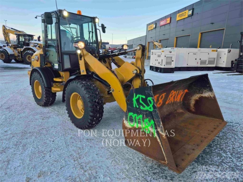 CAT 908M Ładowarki kołowe
