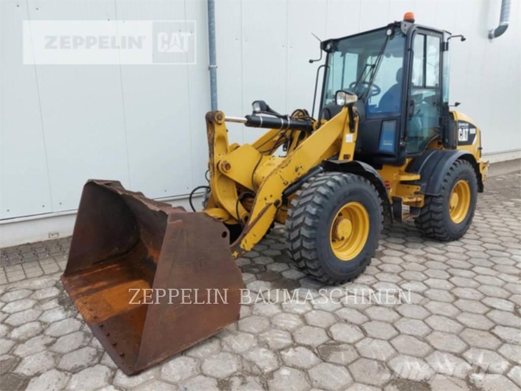 CAT 908M Ładowarki kołowe