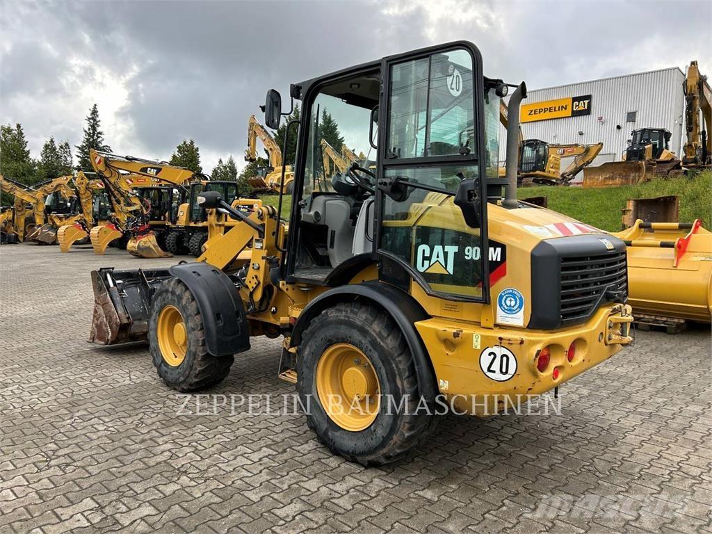 CAT 908M Ładowarki kołowe