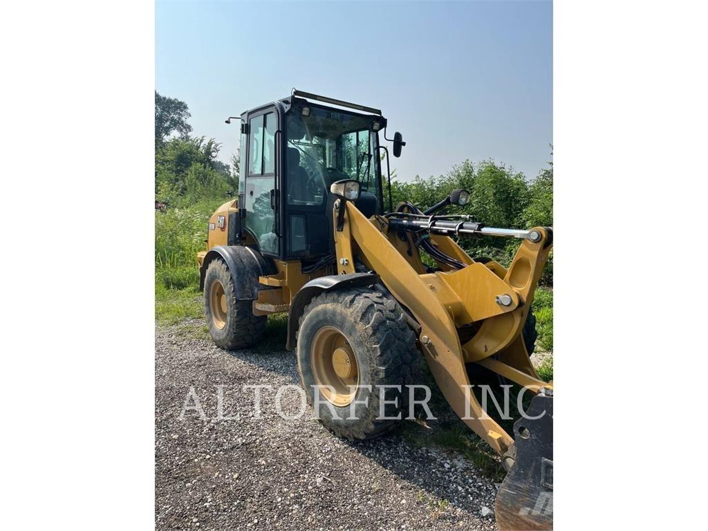 CAT 908M Miniładowarki