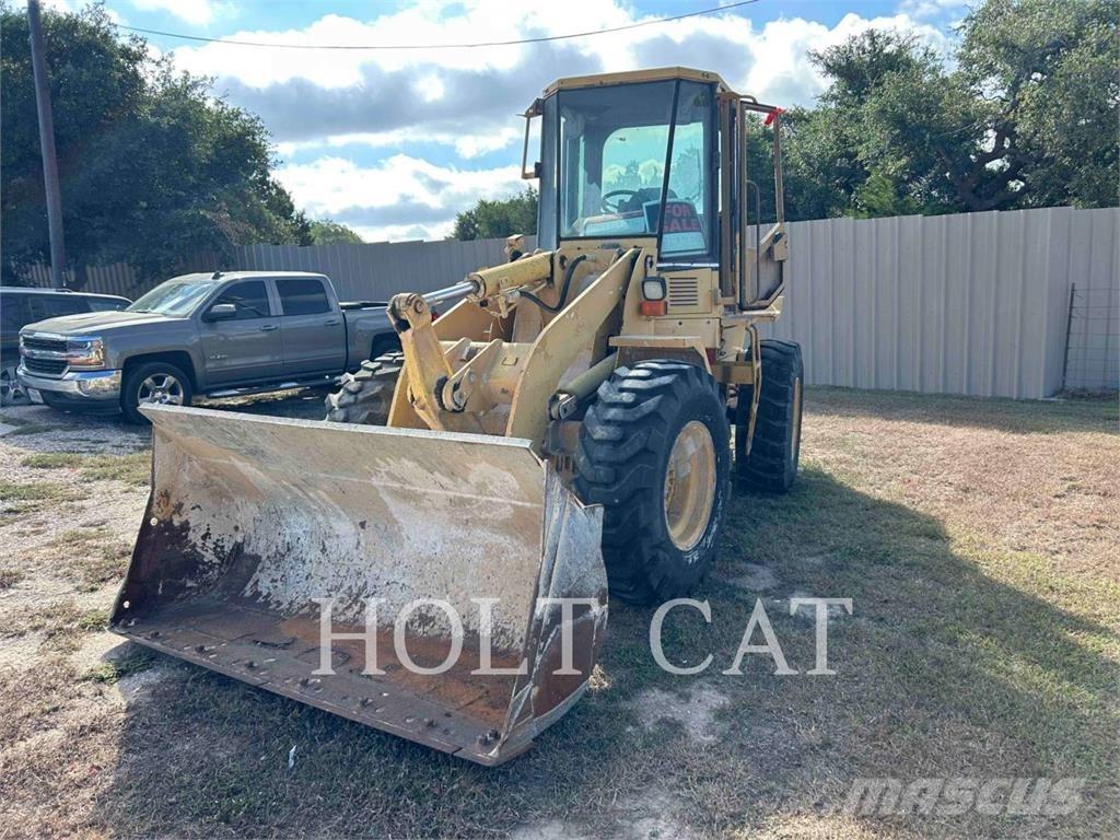 CAT 918F Ładowarki kołowe