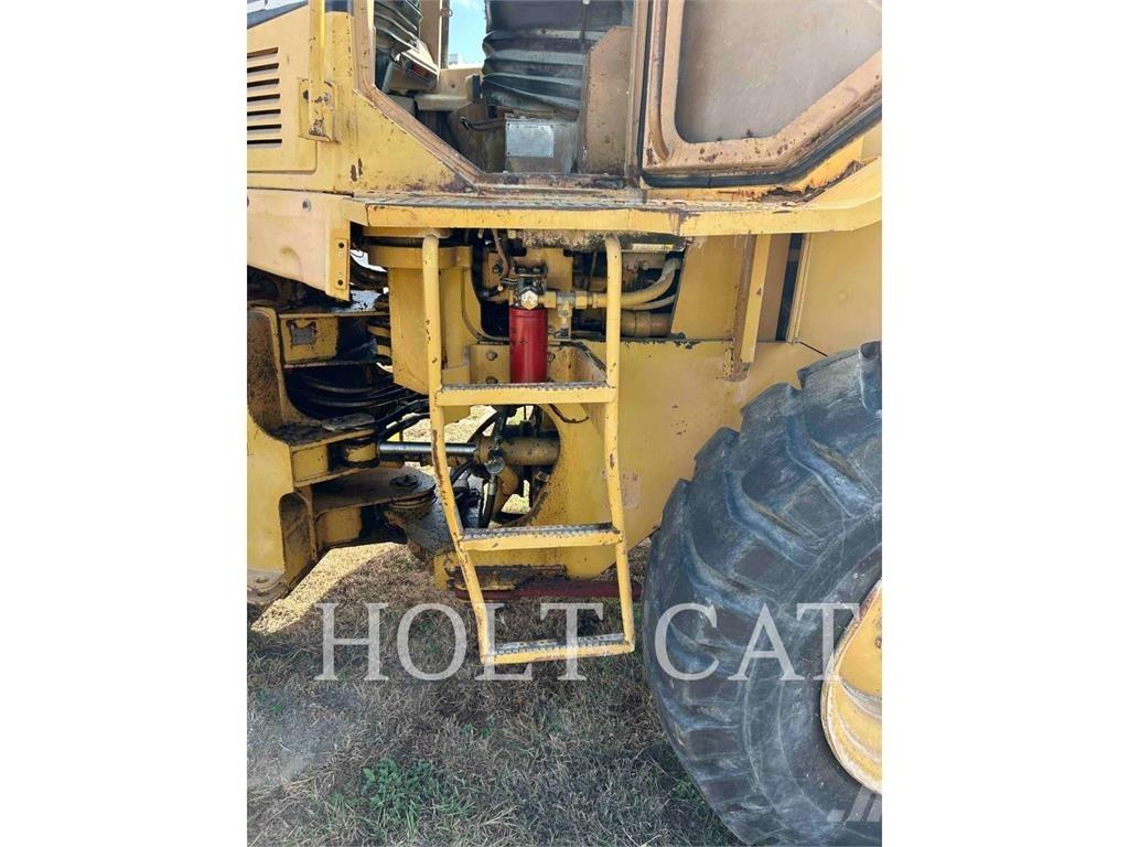 CAT 918F Ładowarki kołowe