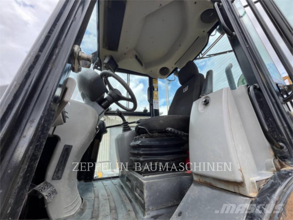 CAT 918M Ładowarki kołowe