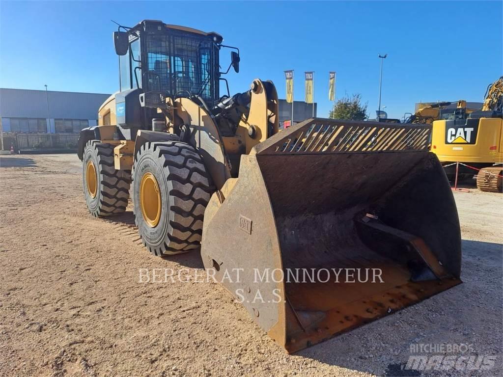 CAT 926M Ładowarki kołowe