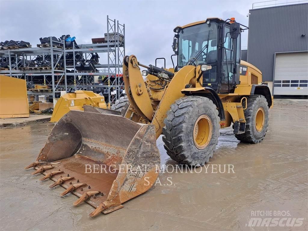 CAT 926M Ładowarki kołowe