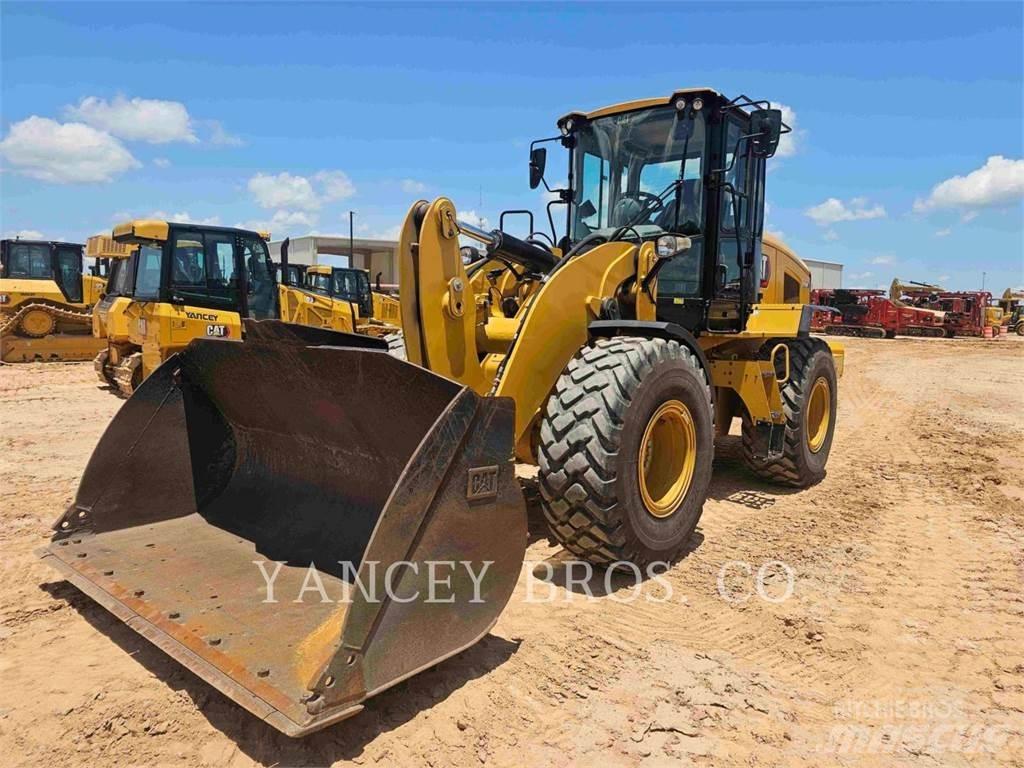 CAT 926M Ładowarki kołowe