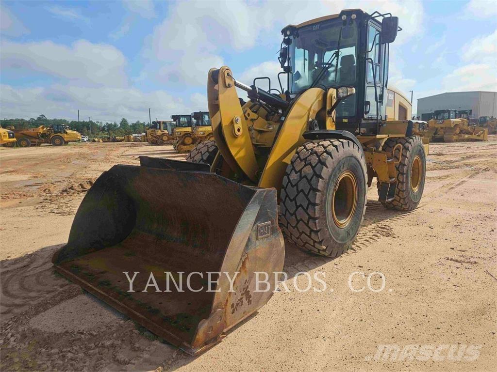 CAT 926M Ładowarki kołowe