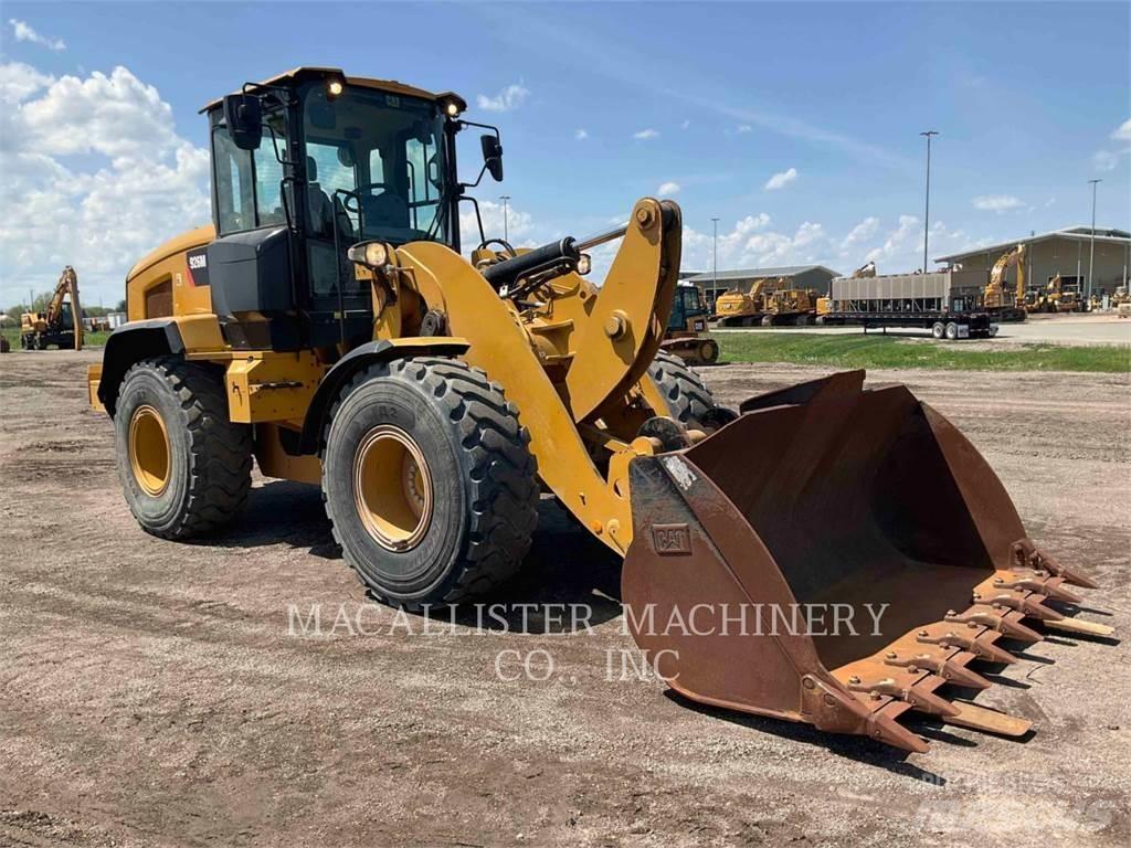 CAT 926M Ładowarki kołowe