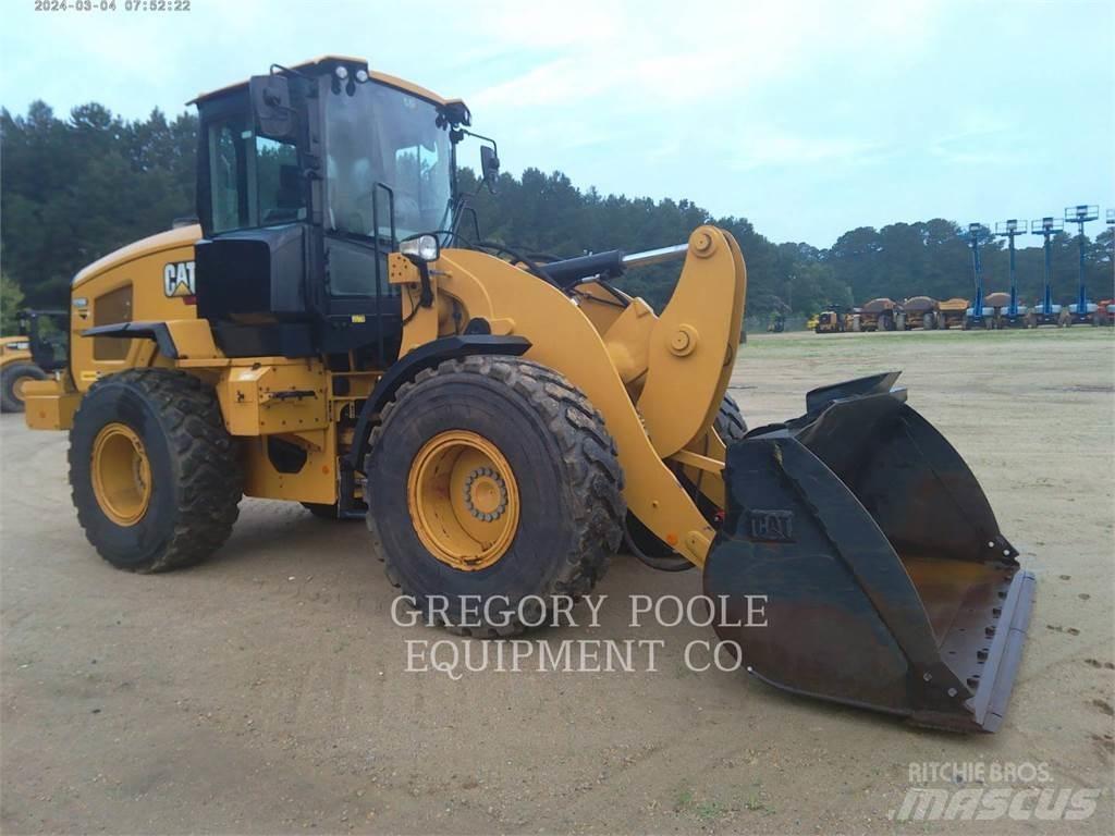CAT 926M Ładowarki kołowe