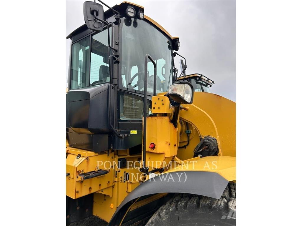 CAT 926M Ładowarki kołowe