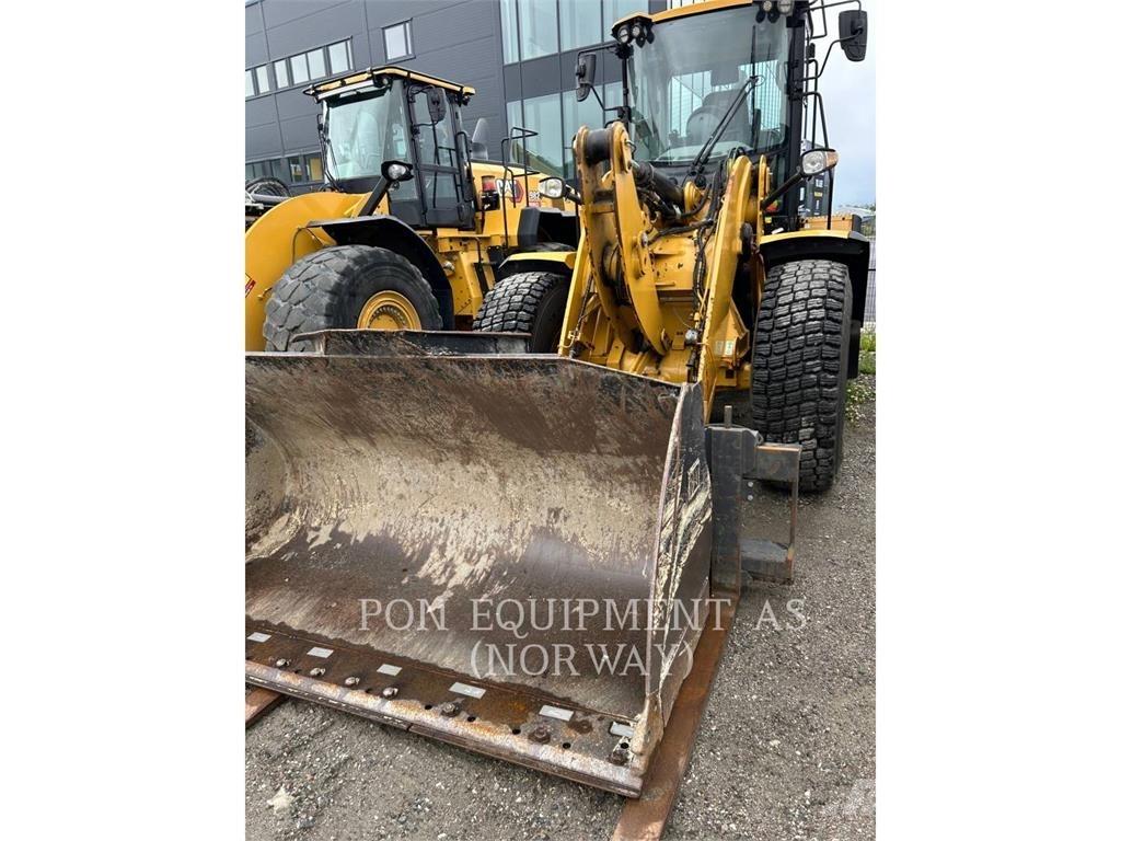 CAT 926M Ładowarki kołowe