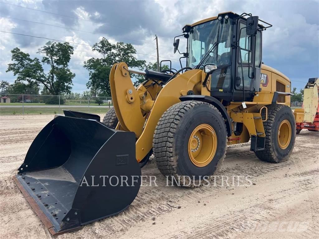 CAT 926M Ładowarki kołowe