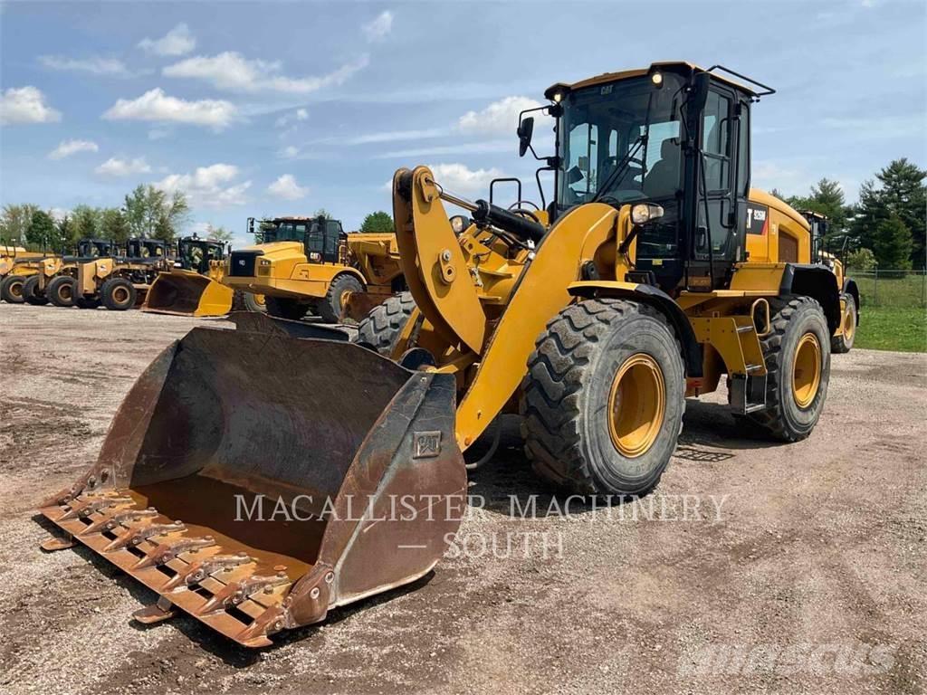 CAT 926M Ładowarki kołowe