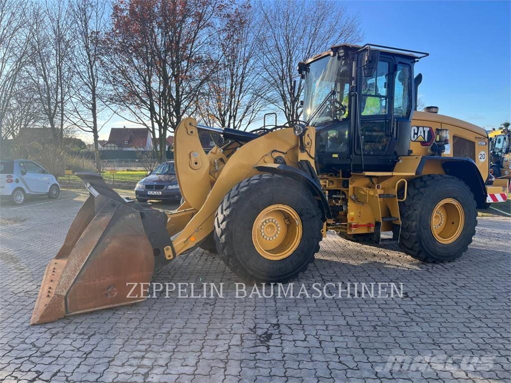 CAT 926M Ładowarki kołowe