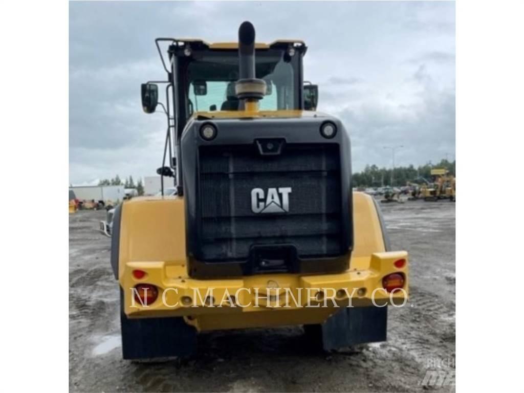 CAT 926M Ładowarki kołowe