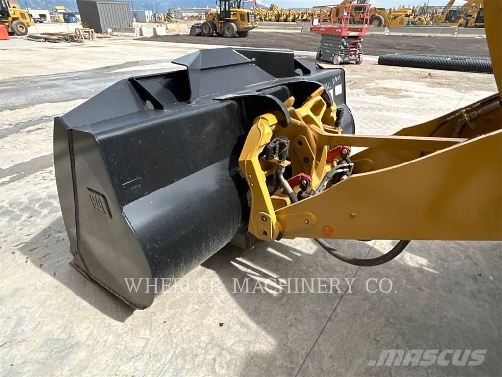 CAT 926M HL QC Ładowarki kołowe