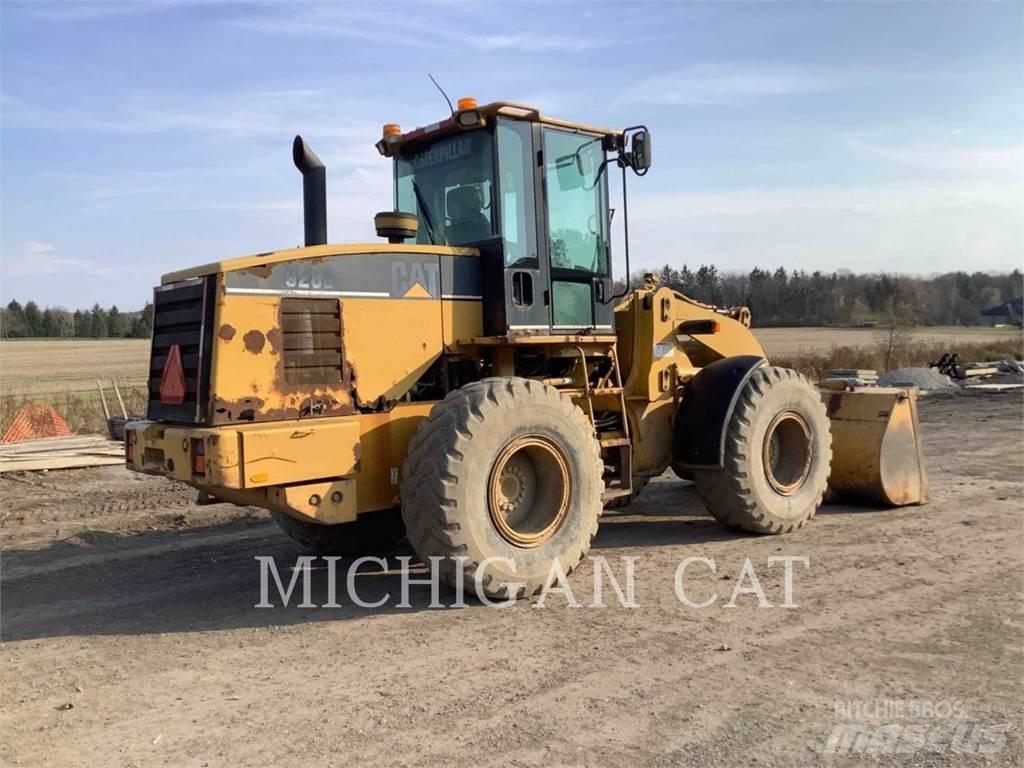 CAT 928G Ładowarki kołowe