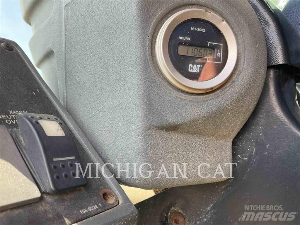 CAT 928G Ładowarki kołowe