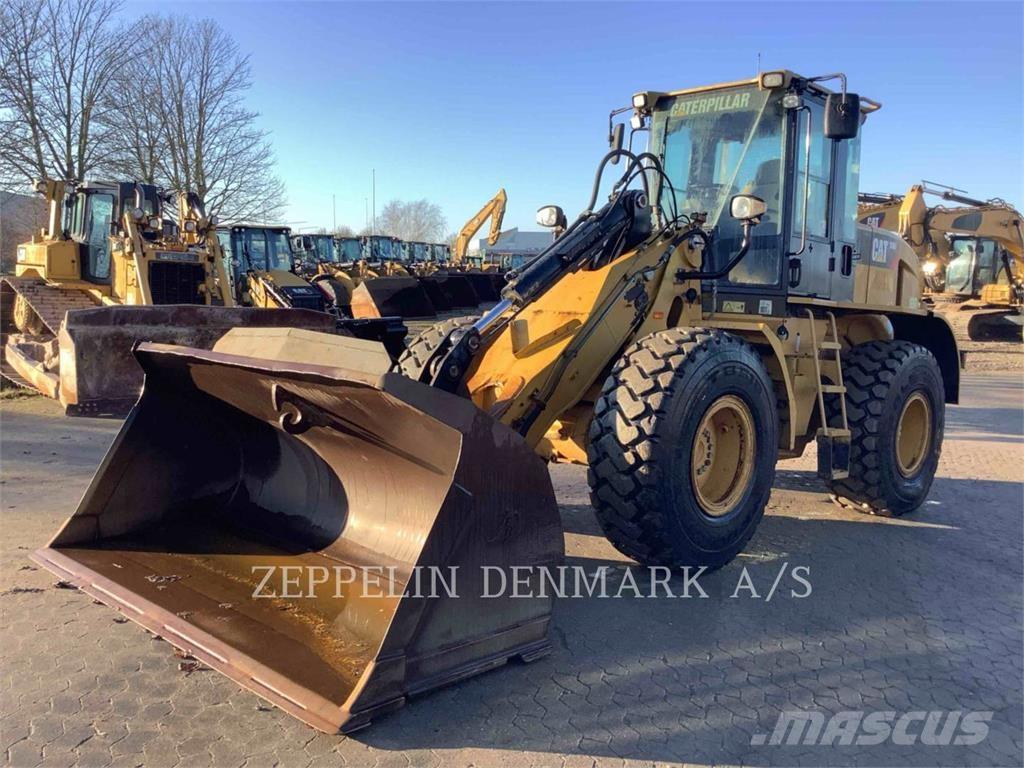 CAT 930H Ładowarki kołowe