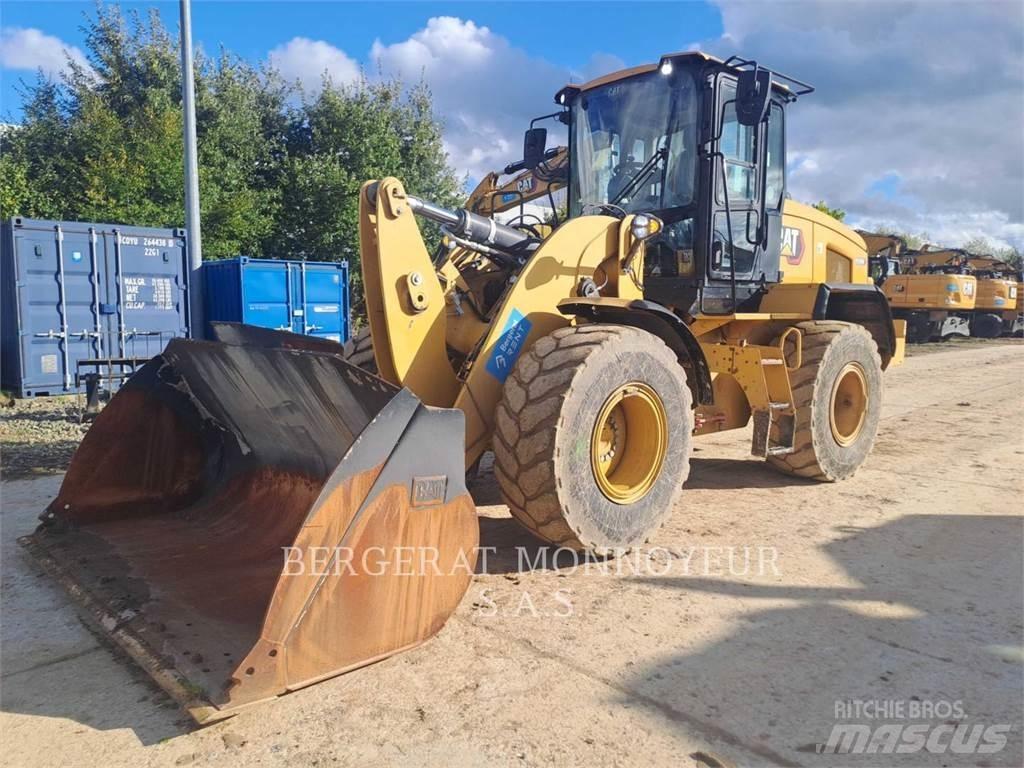 CAT 930M Ładowarki kołowe