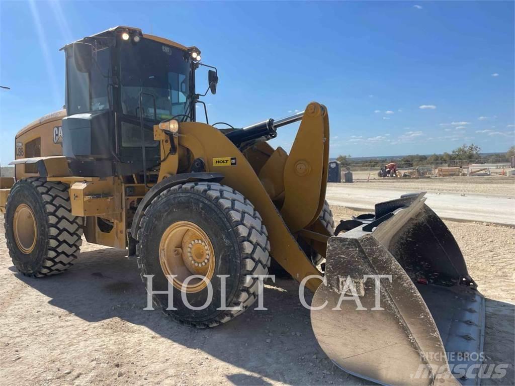 CAT 930M Ładowarki kołowe