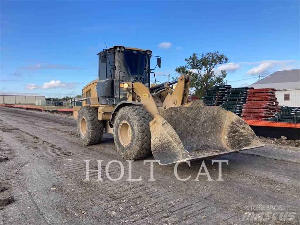 CAT 930M Ładowarki kołowe