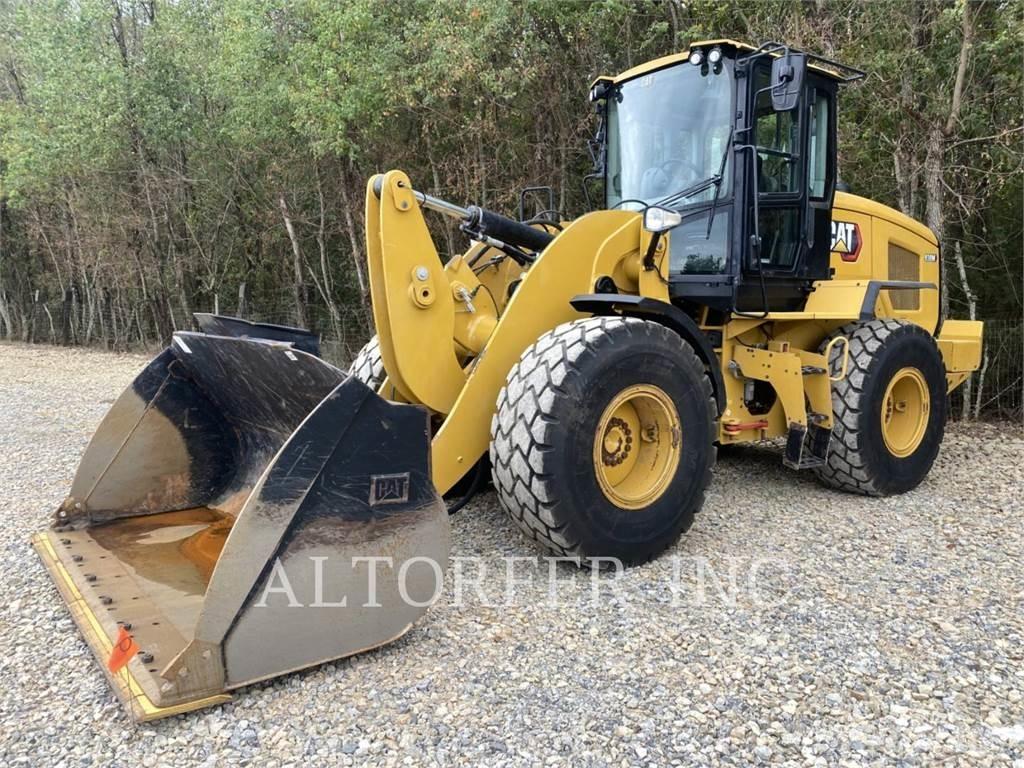 CAT 930M Spycharki gąsienicowe